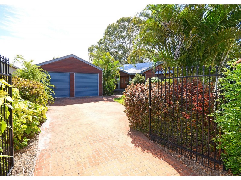 12 Treviso Court, Urangan QLD 4655