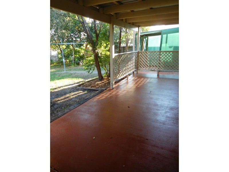 43 Bunker Avenue, Urraween QLD 4655