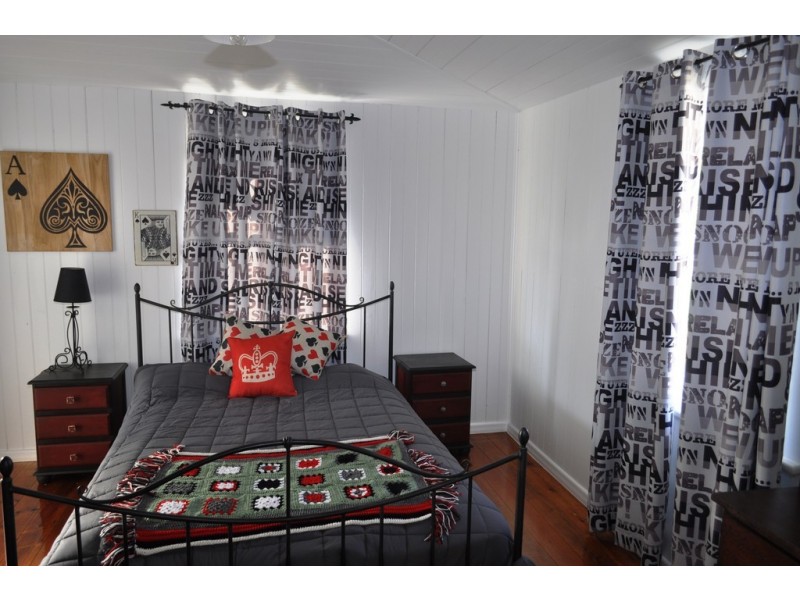 31 Freshwater St, Scarness QLD 4655