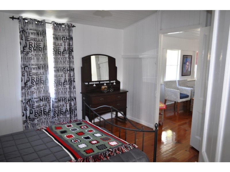 31 Freshwater St, Scarness QLD 4655