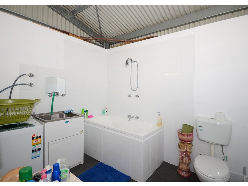 63 Windjammer Circuit, River Heads QLD 4655