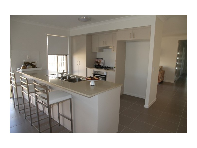 Lot 636 Augustus Boulevard, Urraween QLD 4655
