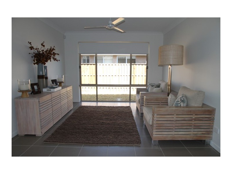 Lot 636 Augustus Boulevard, Urraween QLD 4655