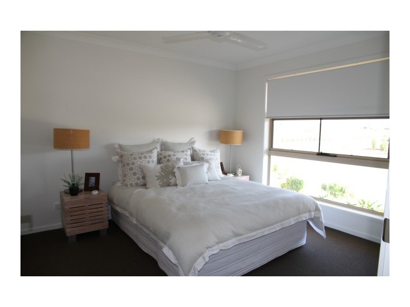Lot 636 Augustus Boulevard, Urraween QLD 4655