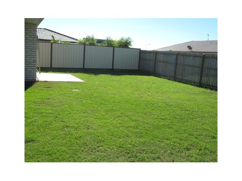 36 ANCHORAGE, Point Vernon QLD 4655