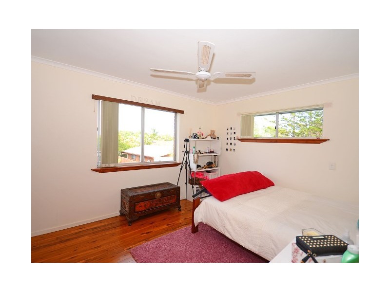 141 Truro Street, Torquay QLD 4655