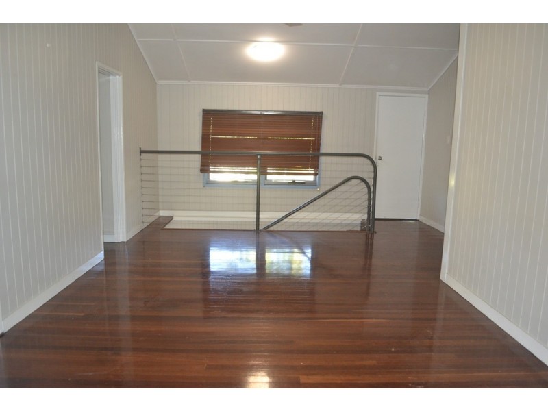 532 ESPLANADE, Urangan QLD 4655