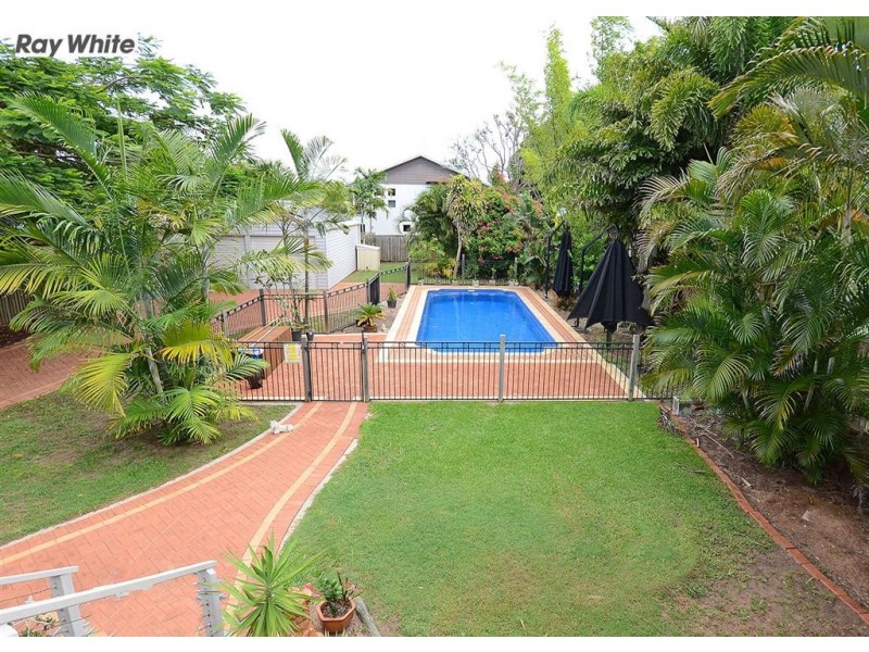 532 ESPLANADE, Urangan QLD 4655