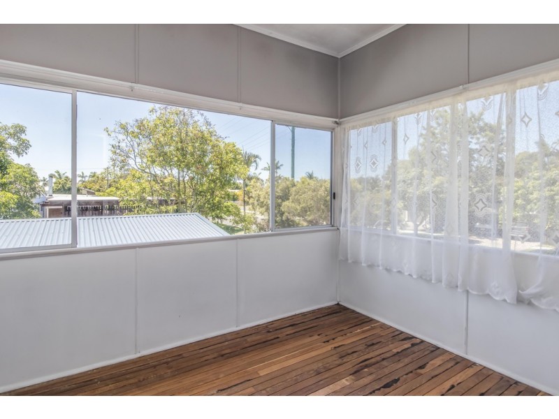 125 Pulgul Street, Urangan QLD 4655