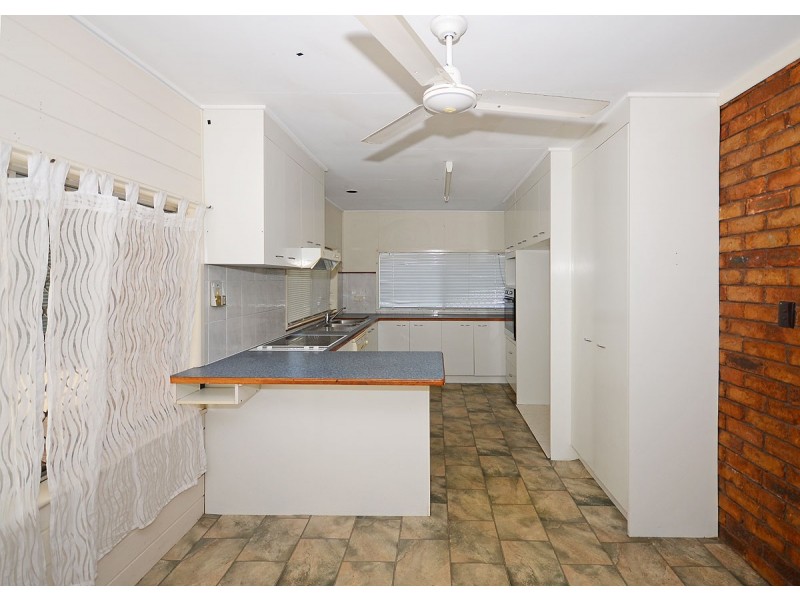 4 Tooth Street, Hervey Bay QLD 4655