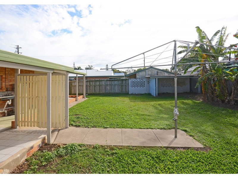 4 Tooth Street, Hervey Bay QLD 4655