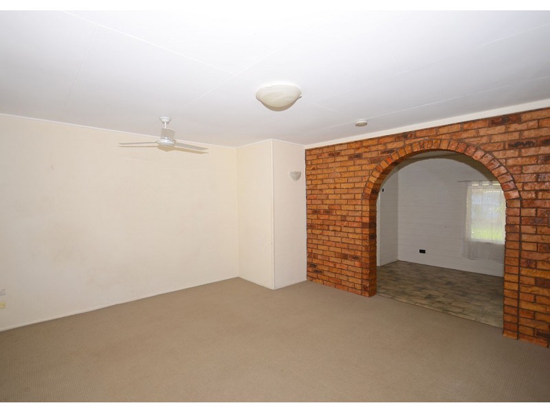 4 Tooth Street, Hervey Bay QLD 4655