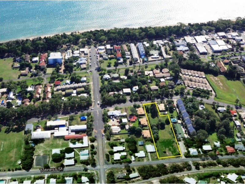 235 Torquay Terrace, Torquay QLD 4655