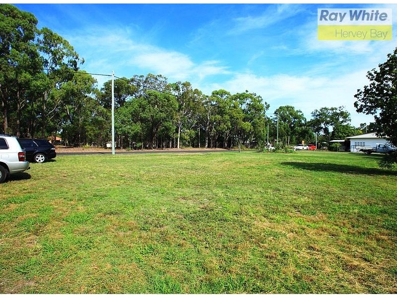 235 Torquay Terrace, Torquay QLD 4655