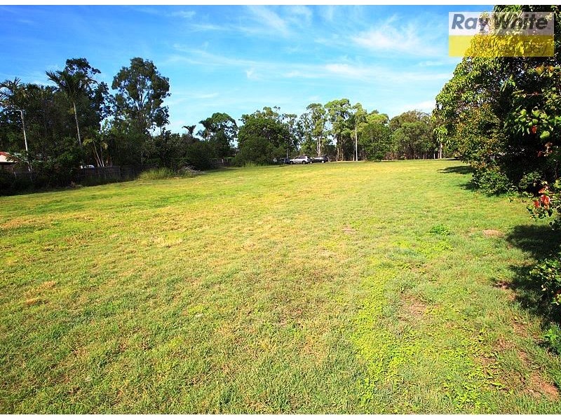 235 Torquay Terrace, Torquay QLD 4655