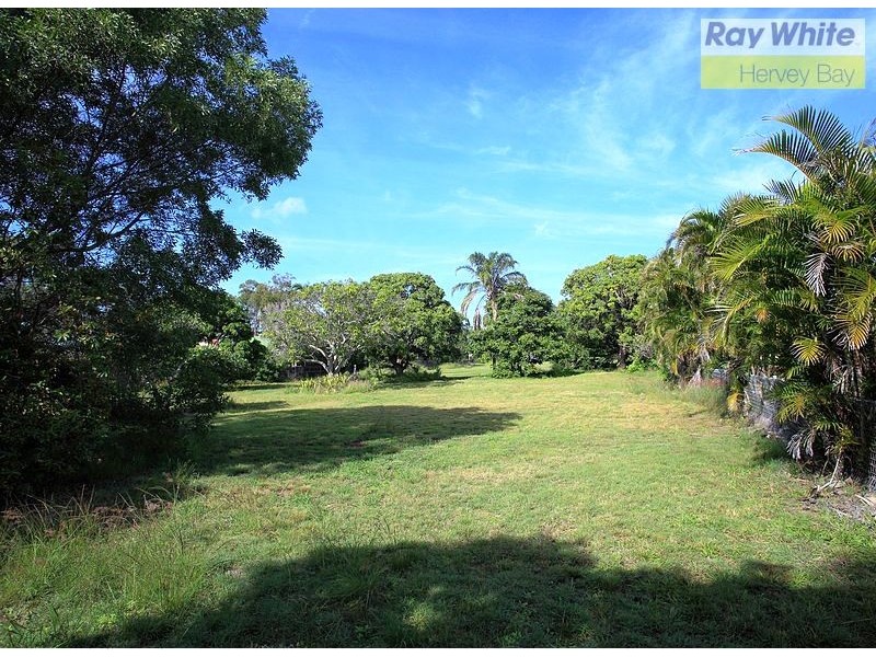 235 Torquay Terrace, Torquay QLD 4655