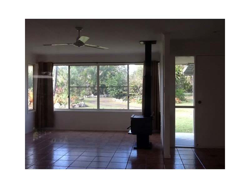 10 Nobbs Road, Beelbi Creek QLD 4659