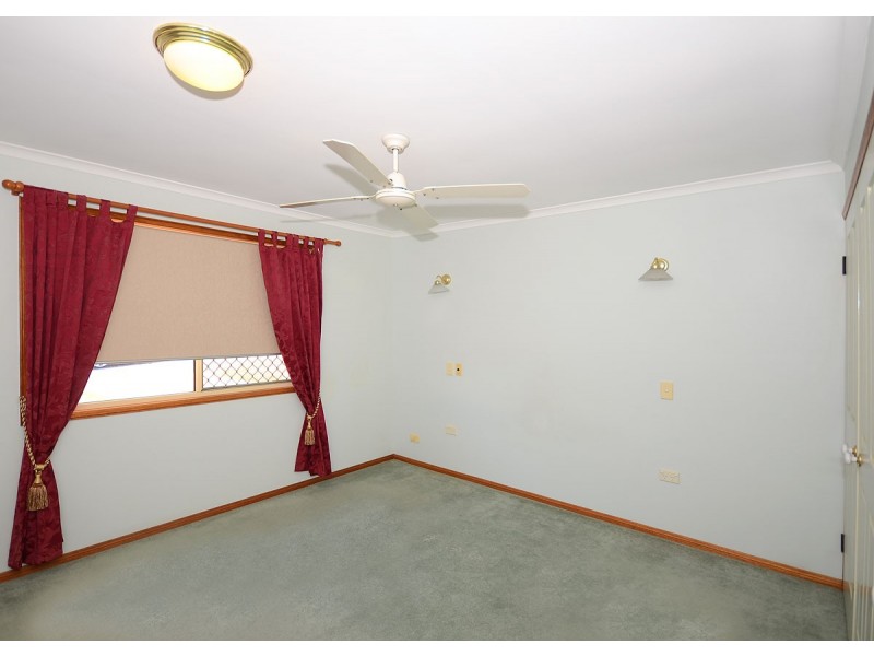 5 Faraday Court, Urraween QLD 4655