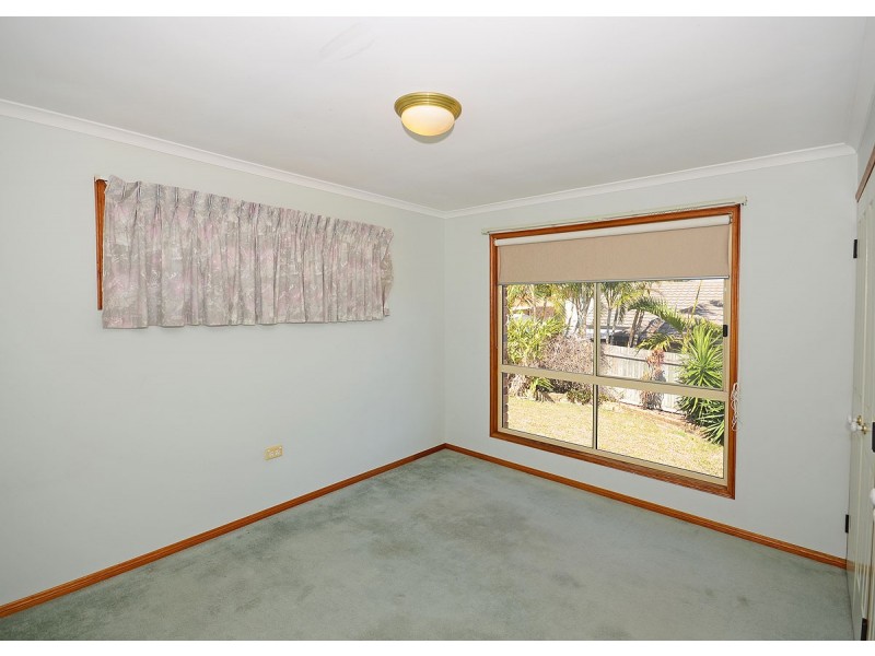 5 Faraday Court, Urraween QLD 4655