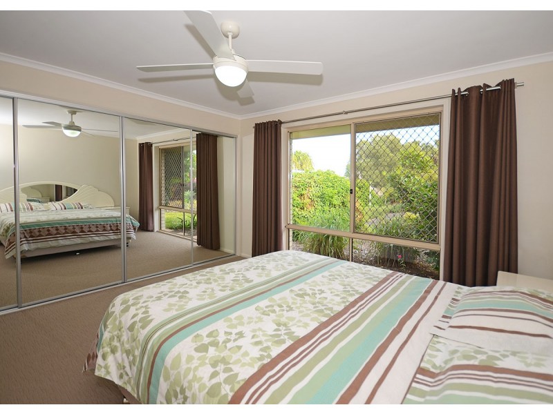 8 Petersen Rd, Hervey Bay QLD 4655