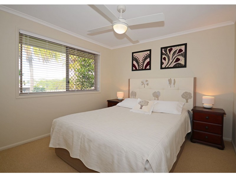 8 Petersen Rd, Hervey Bay QLD 4655