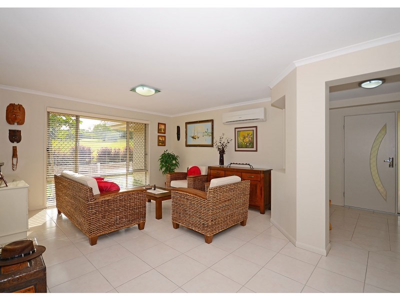 8 Petersen Rd, Hervey Bay QLD 4655