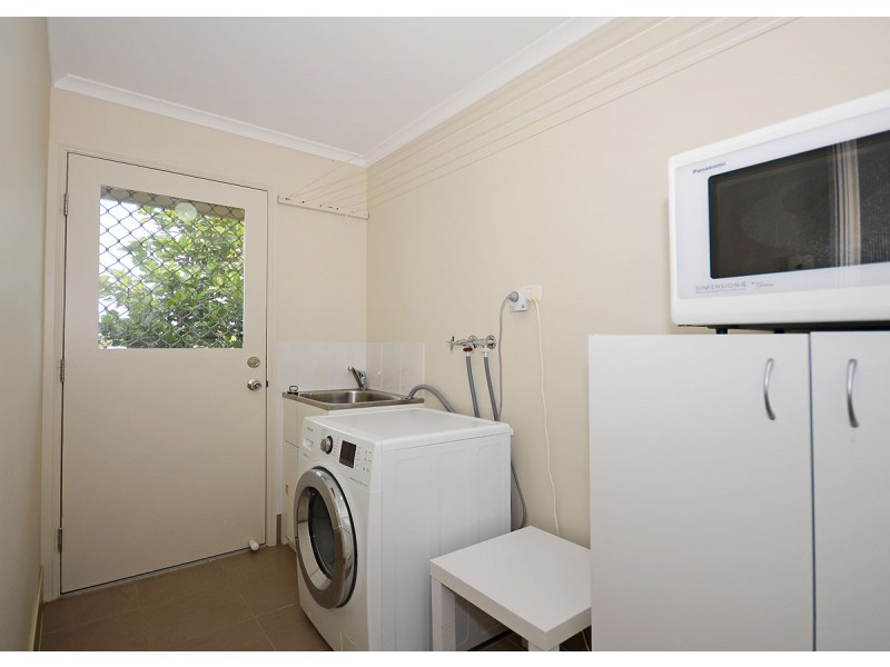 8 Petersen Rd, Hervey Bay QLD 4655