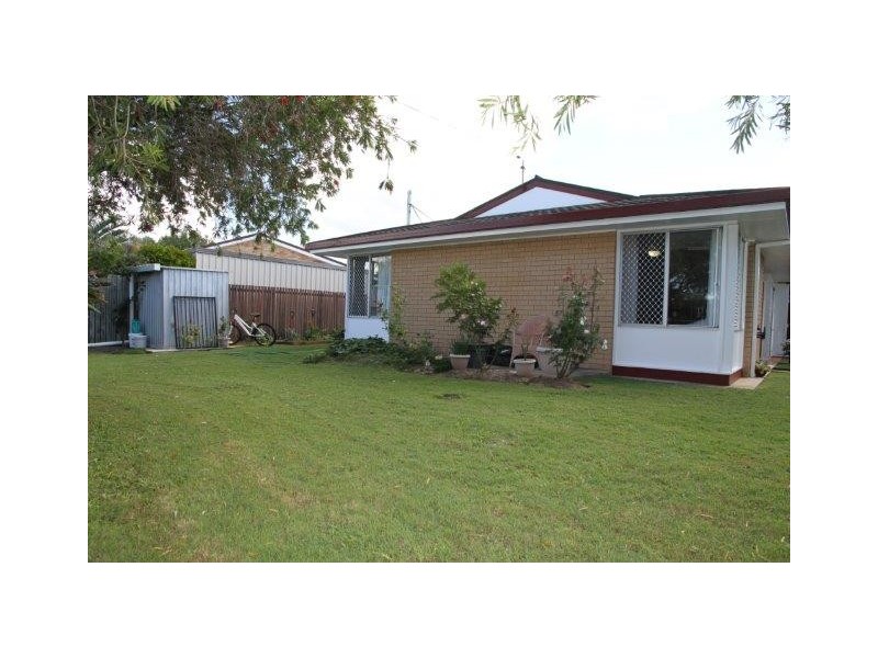 Unit 1/2 Wuruma Street, Scarness QLD 4655