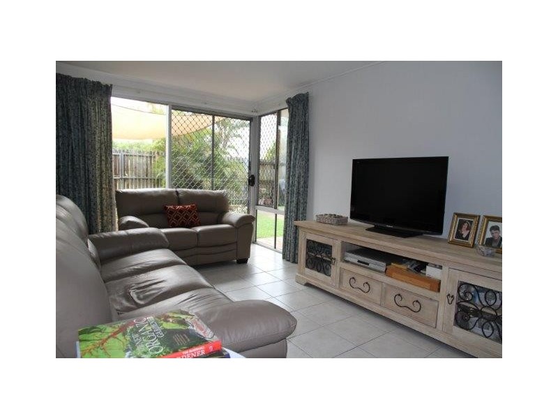 1/2 Wuruma Street, Hervey Bay QLD 4655