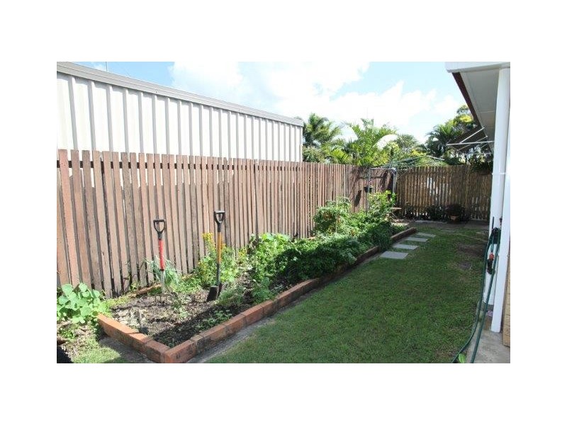 1/2 Wuruma Street, Hervey Bay QLD 4655