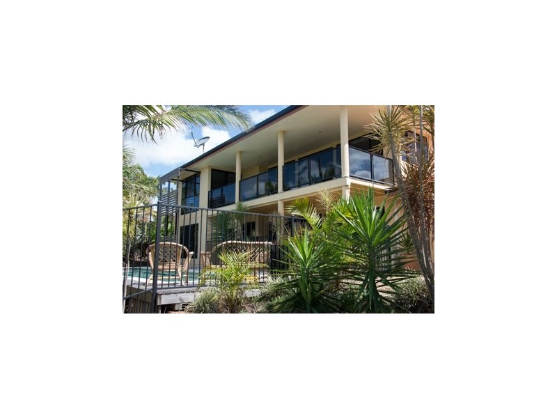 14-16 PARVIEW DVE, Craignish QLD 4655