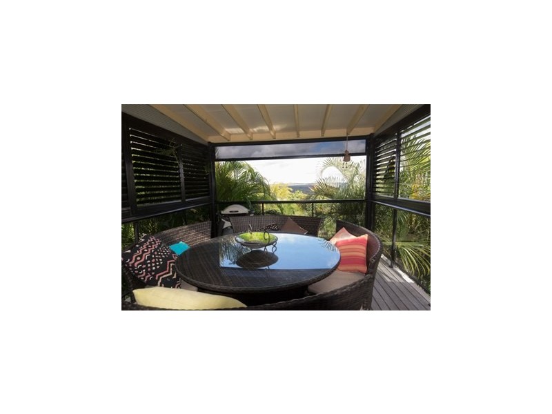 14-16 PARVIEW DVE, Craignish QLD 4655