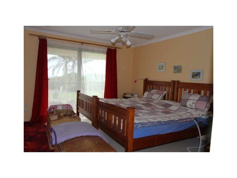 34 Waterview Drive, Dundowran Beach QLD 4655