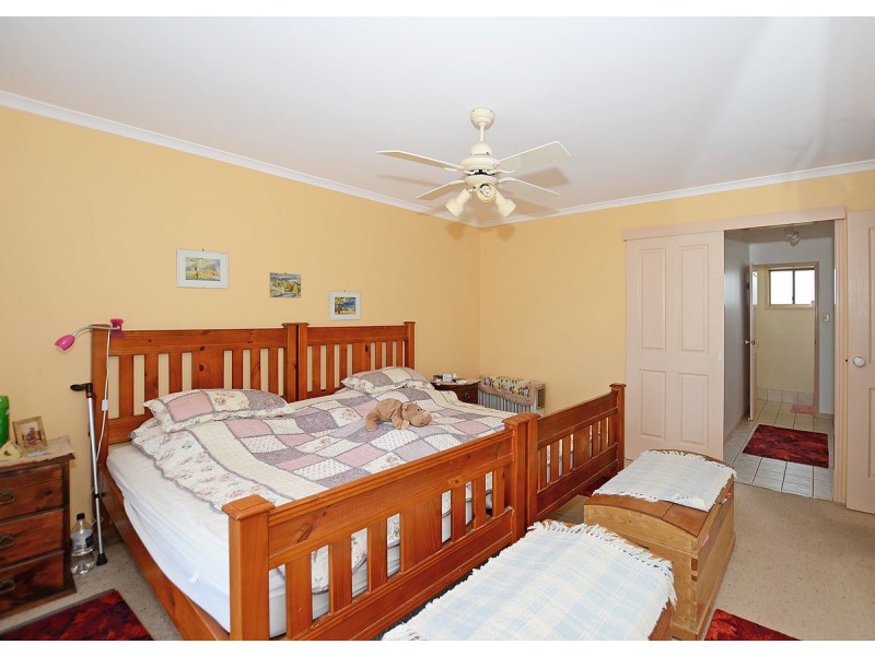 34 Waterview Drive, Dundowran Beach QLD 4655