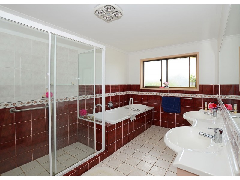 34 Waterview Drive, Dundowran Beach QLD 4655