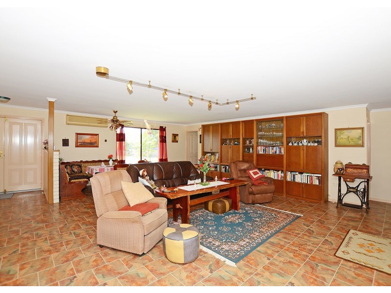 34 Waterview Drive, Dundowran Beach QLD 4655