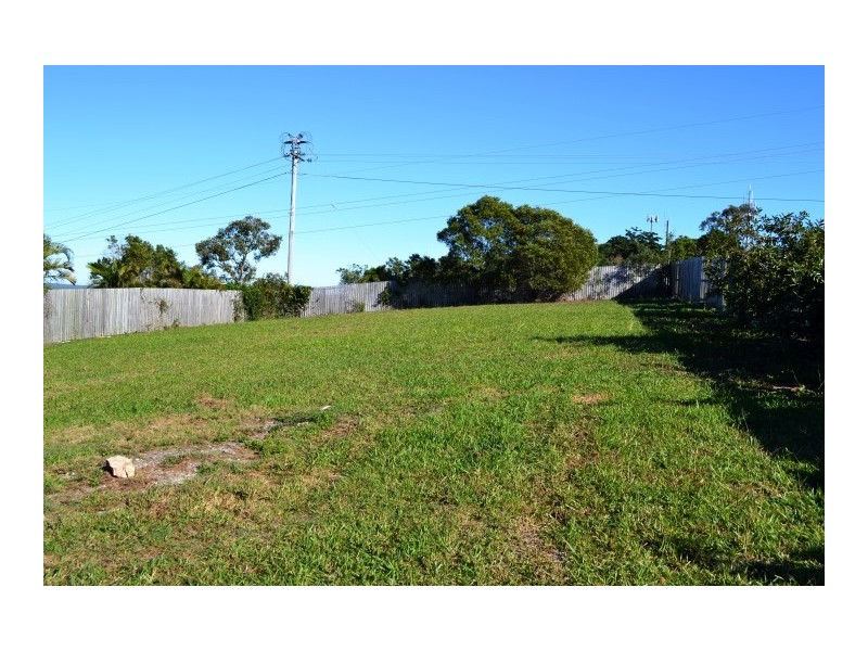3 Fraser Outlook Ct, Kawungan QLD 4655