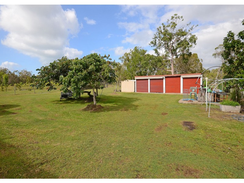 11 Ti Tree Road West, Booral QLD 4655