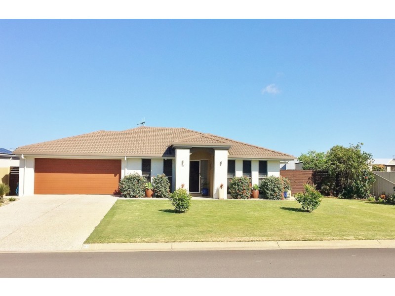10 Louise Drive, Burrum Heads QLD 4659