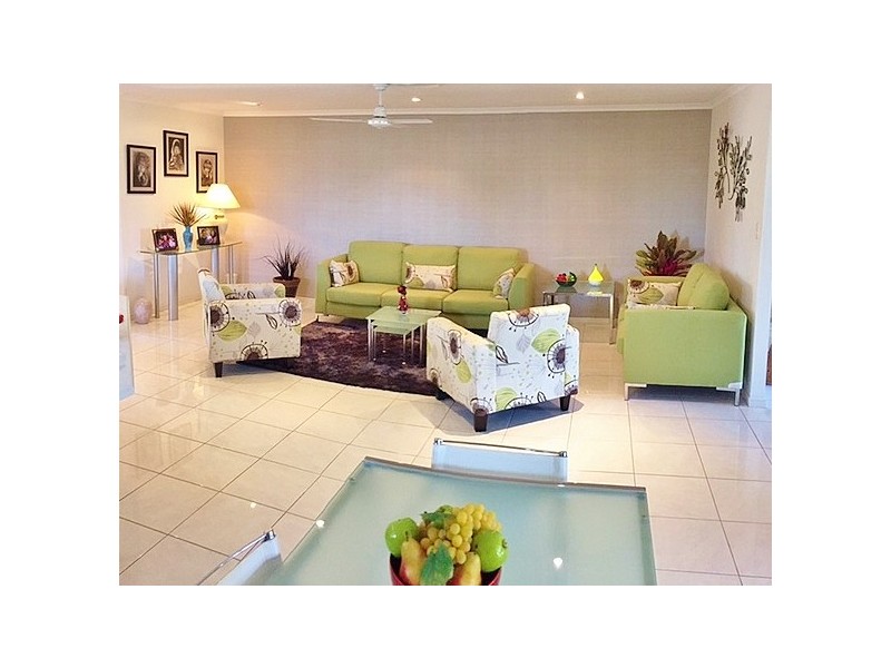 10 Louise Drive, Burrum Heads QLD 4659