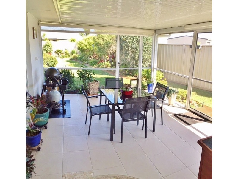 10 Louise Drive, Burrum Heads QLD 4659