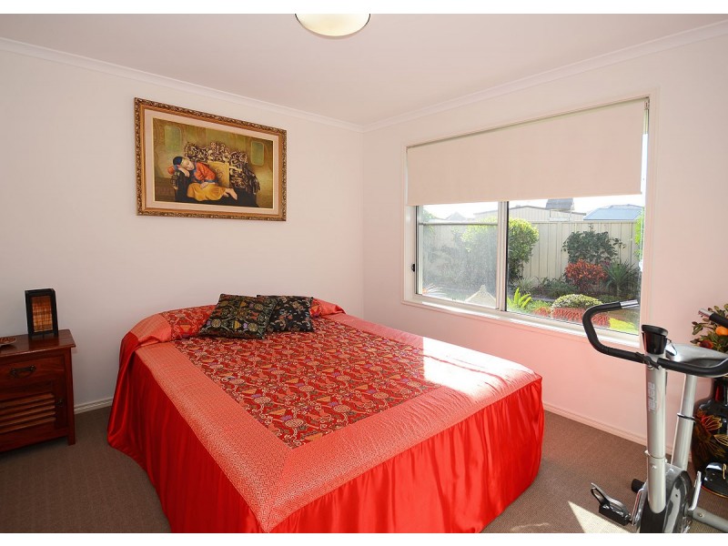 10 Louise Drive, Burrum Heads QLD 4659