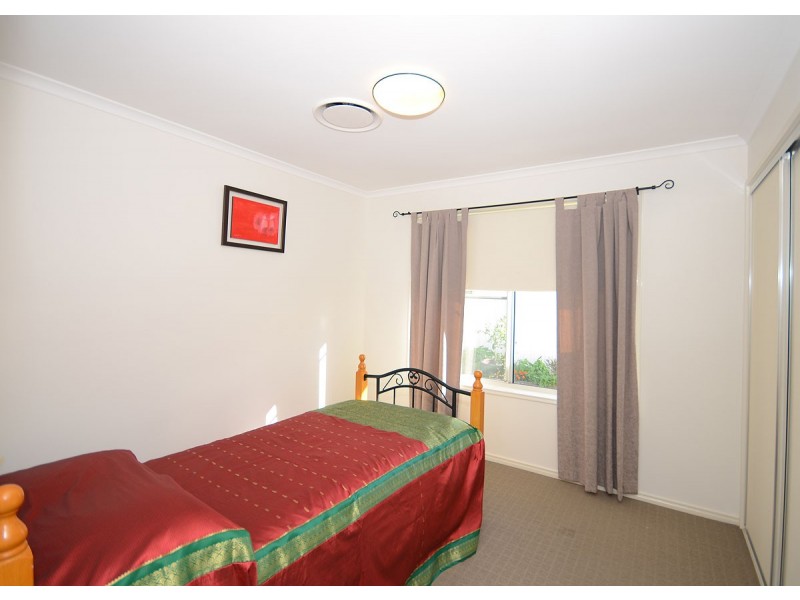 10 Louise Drive, Burrum Heads QLD 4659