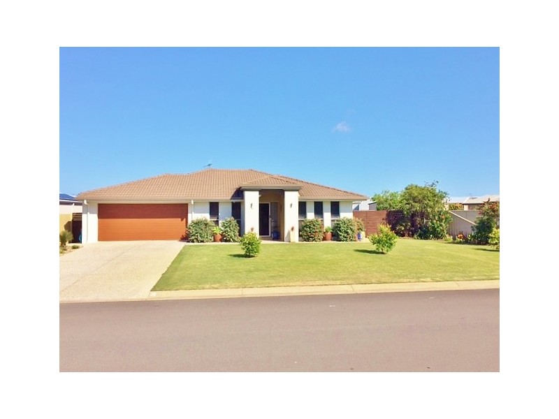 10 Louise Drive, Burrum Heads QLD 4659