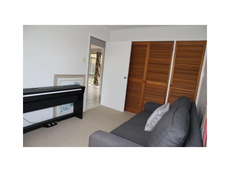 1/2 WURUMA ST, Scarness QLD 4655