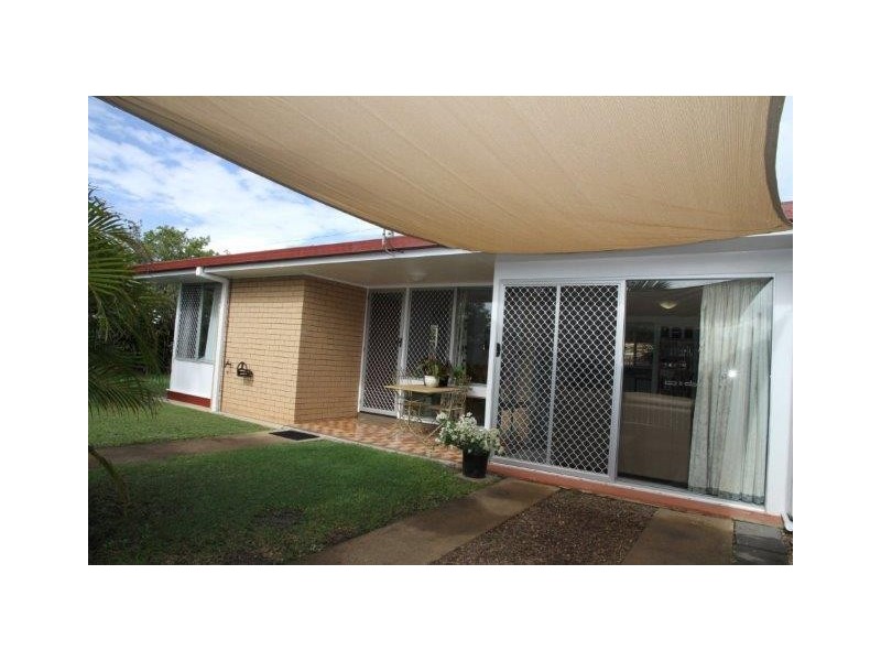 1/2 WURUMA ST, Scarness QLD 4655