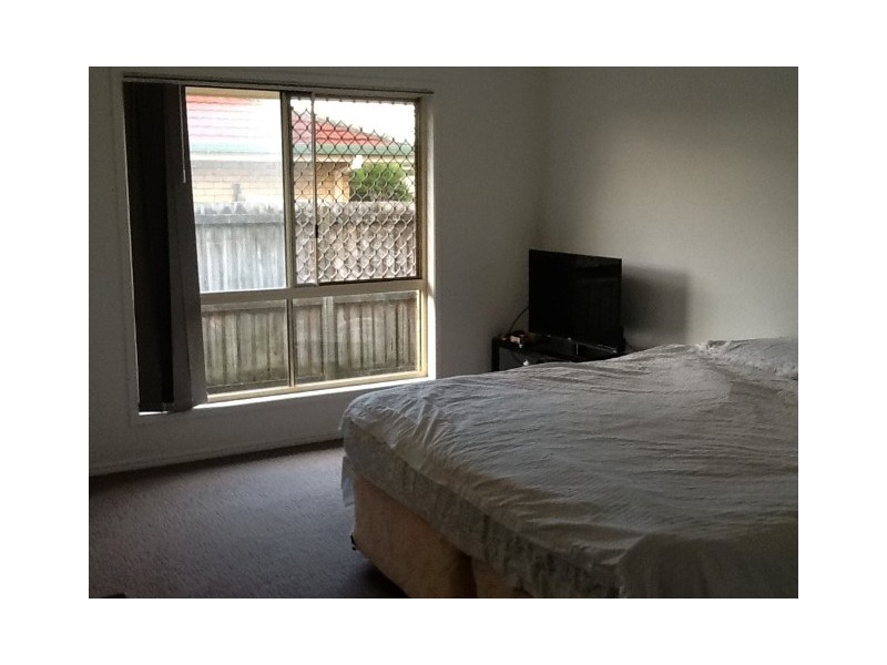 1 KING EDWARD CT, Urangan QLD 4655