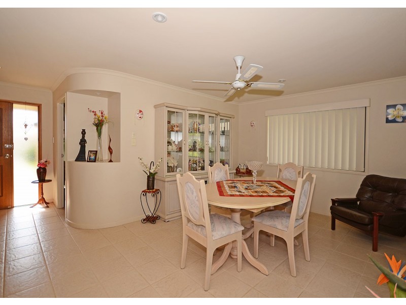 95 Caddy Avenue, Urraween QLD 4655