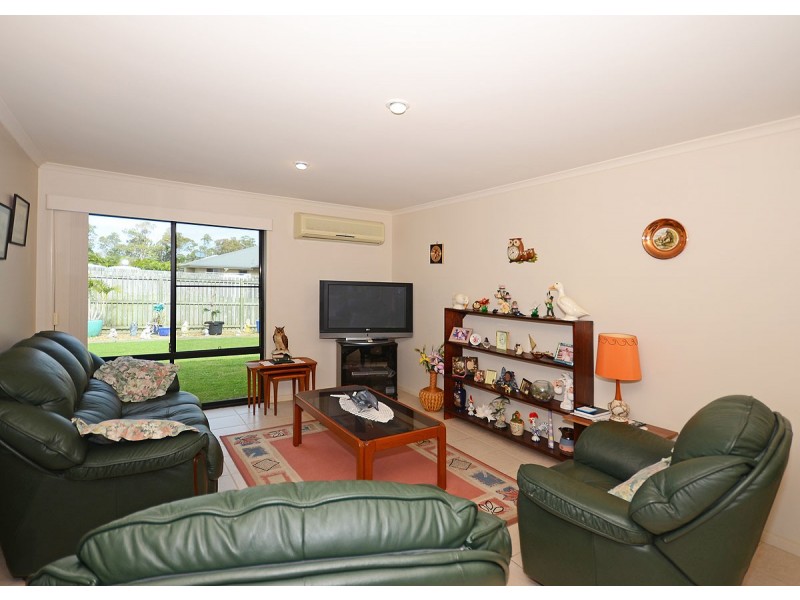 95 Caddy Avenue, Urraween QLD 4655