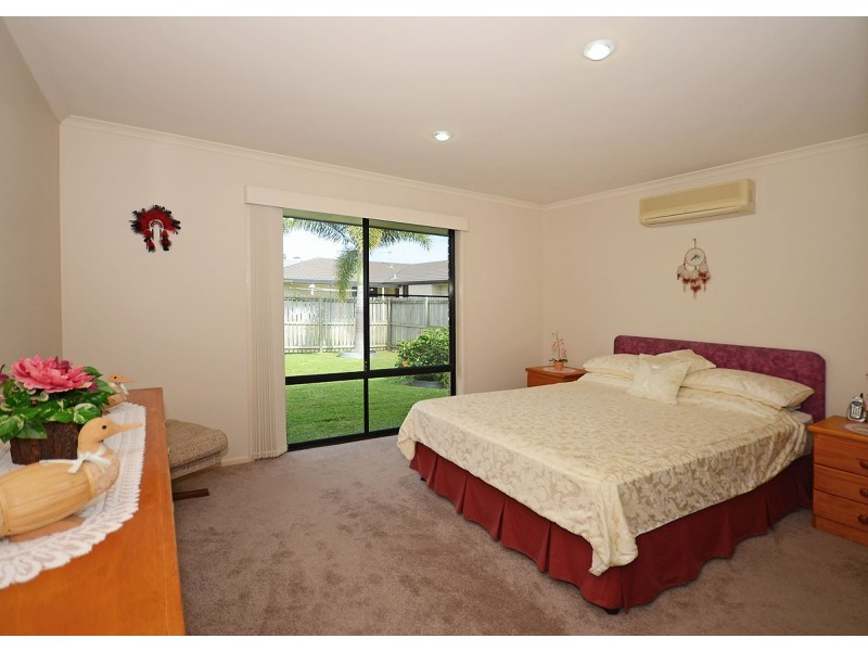 95 Caddy Avenue, Urraween QLD 4655